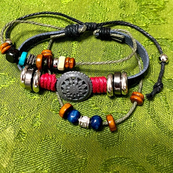 *NEW* Bohemian inspired leather bracelet - Picture 4 of 6